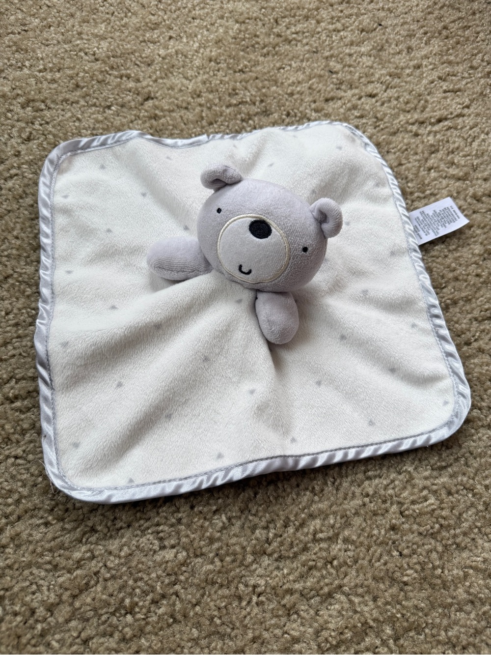 Wonder Nation Plush Bear Lovey Security Blanket in Soft Grey and white